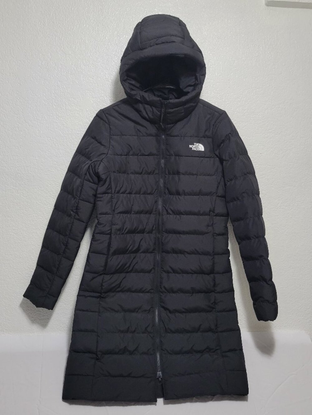 The North Face Metropolis Parka Women's Size Small (S) Waterproof Jackets.